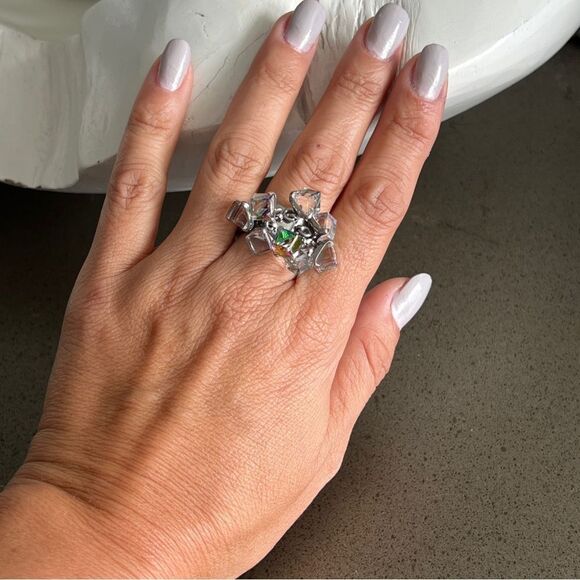 Swatch Love Explosion Silver-Tone Crystal Cube Cluster Ring Size 7 - Picture 4 of 5